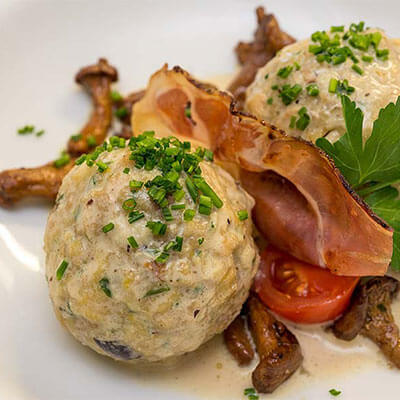 "Knödel" with mushrooms