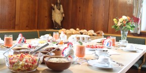 breakfast at the Ronacherhof